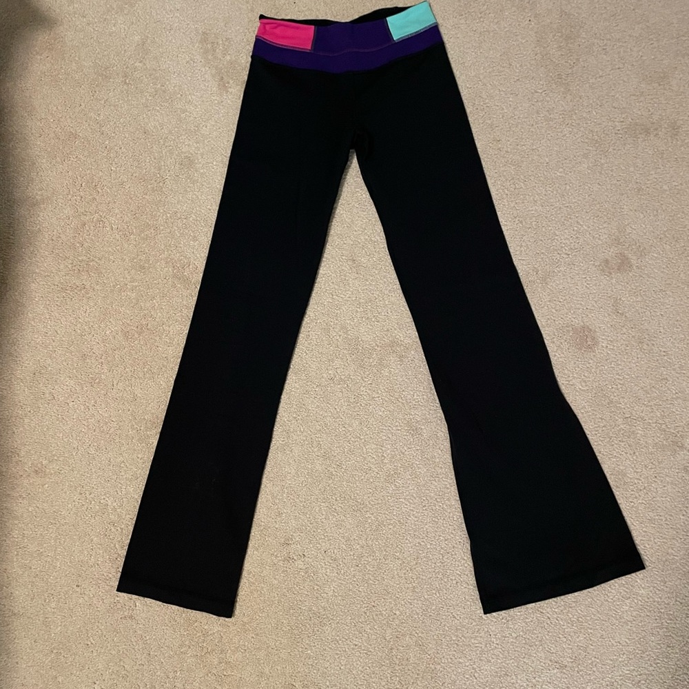 Lululemon groove pant size 4
